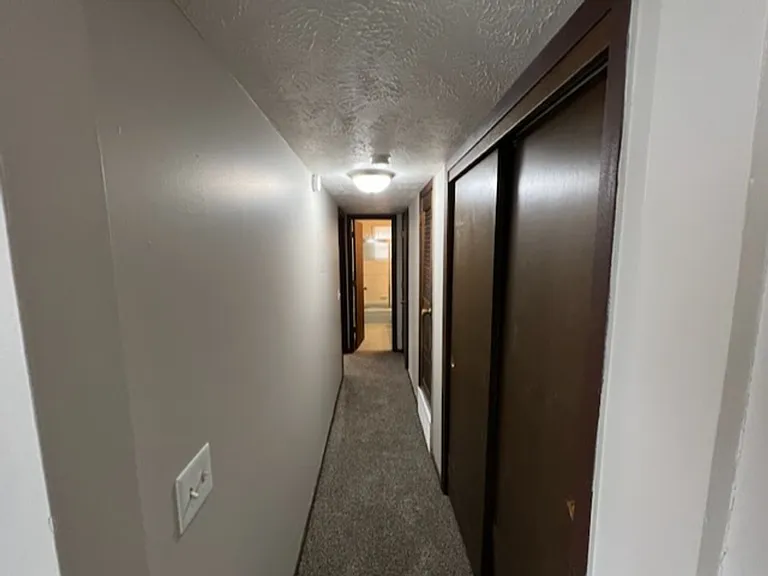 Midtown Court — Photo 20
