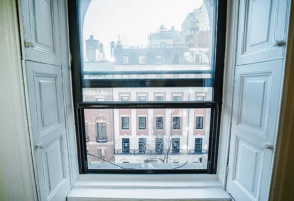 Rented by R New York | media 31