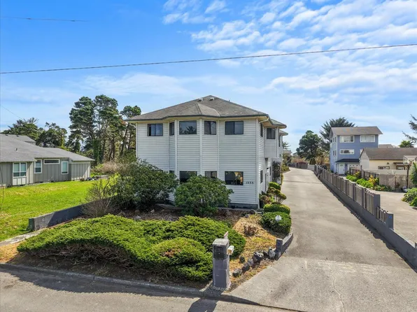 1533 Pacific Ave, Crescent City, CA 95531