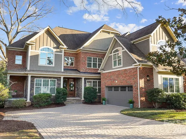 2305 Flintwood Ln, Charlotte, NC 28226
