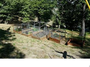 4 Pleasant Point, Running Springs, CA 92382