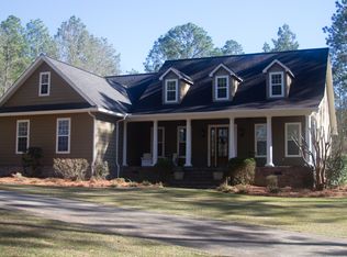 688 Altamaha Rd, Hazlehurst, GA 31539