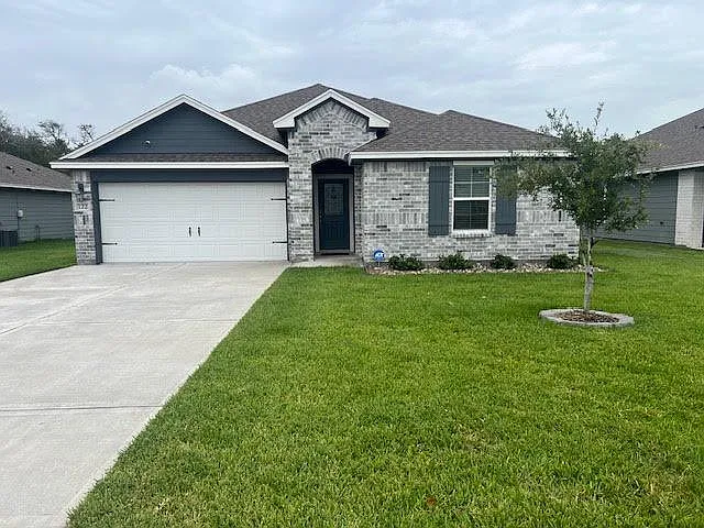 122 Antigua Dr