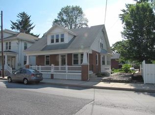 161 New Haven St, Mount Joy, PA 17552