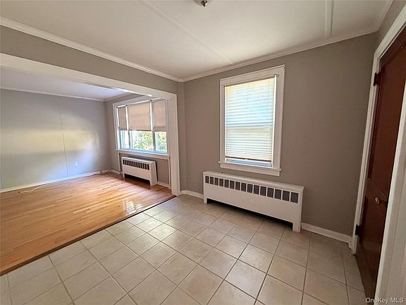 4th image of 112 Green St APT 2