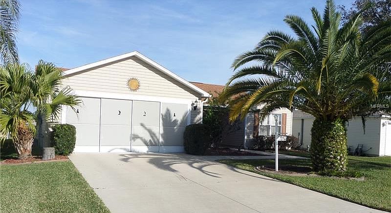 1st image of 1665 Lakewood Dr