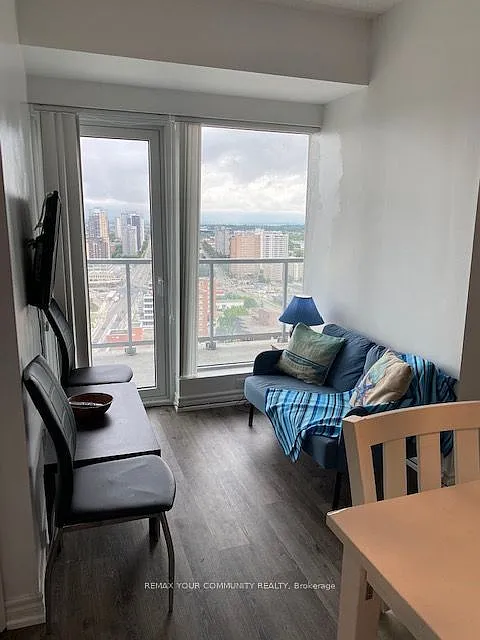K2 Condos — Photo 3