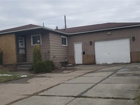 27 Lemoine Ave, Cheektowaga, NY 14227