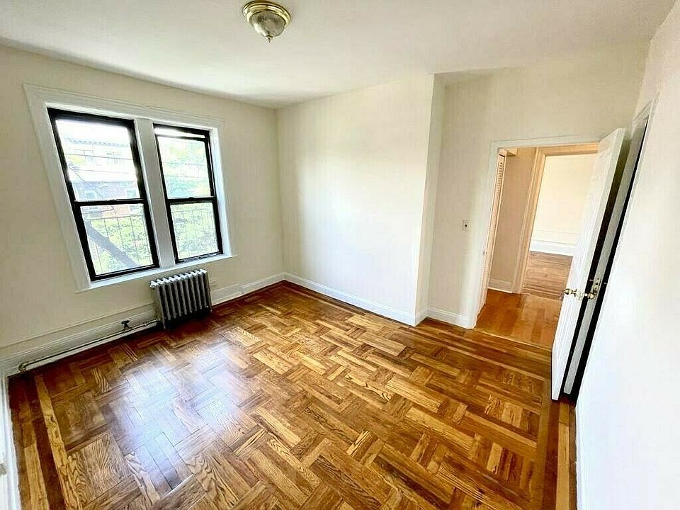 2nd image of 32-48 30th St #1K