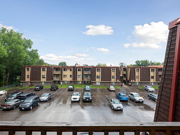 3rd image of 1266 Hazelwood St #D2c3f2b50