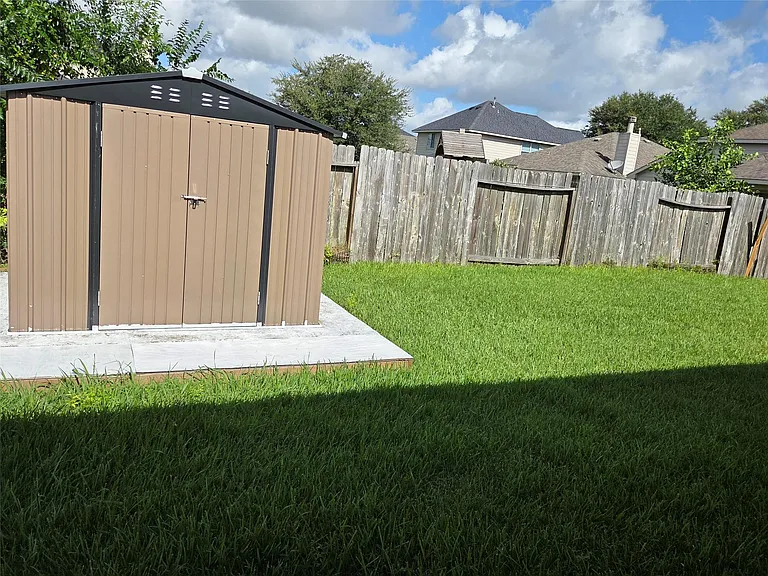 219 Golden Grain Dr — Photo 20