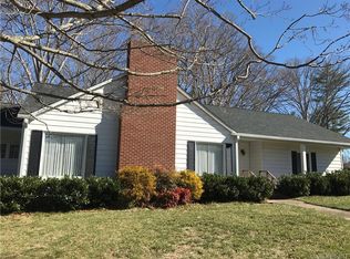 71 Wesley St, Canton, NC 28716