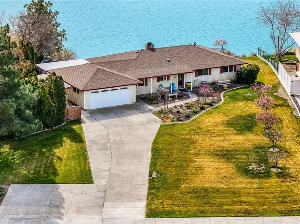 338 N Crestview Drive, Moses Lake, WA 98837