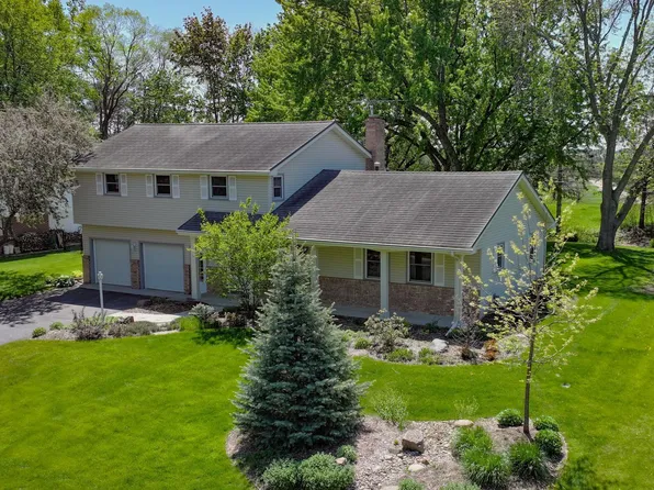 1470 Red Cedar Rd, Eagan, MN 55121