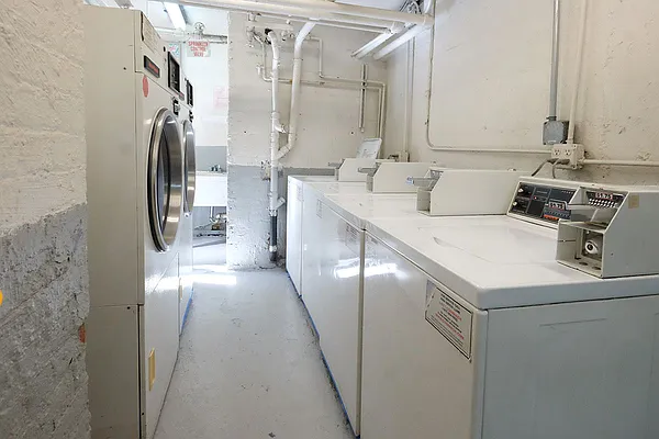 Rented by CG Realty | media 61