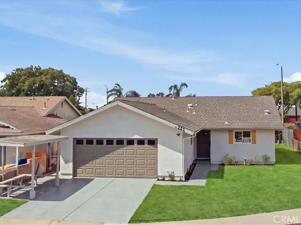 221 Vegas Dr, Oxnard, CA 93030