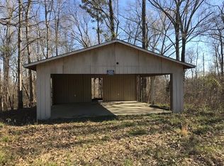 60 Hall Rd, Roxie, MS 39661