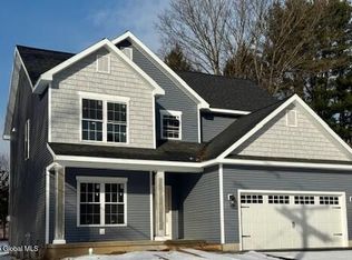 24 Bain Dr, Delmar, NY 12054