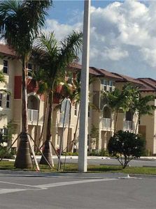 8740 NW 97th Ave APT 212, Doral, FL, 33178