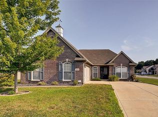 8218 Tasman Dr, Avon, IN 46123