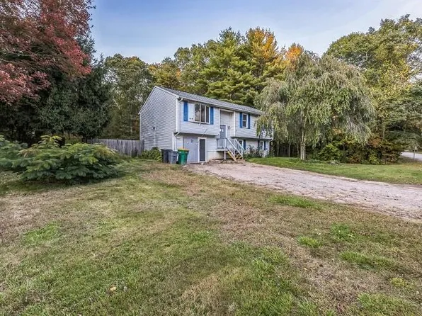 9 Red Oak Dr, Richmond, RI 02898