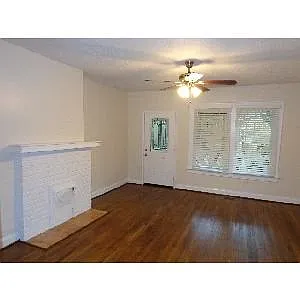 3233 Oakdale Rd photo 1