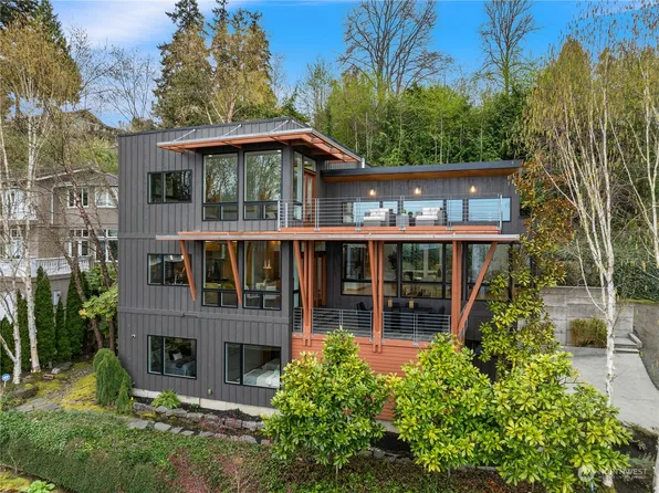 811 7th Street, Mukilteo, WA 98275