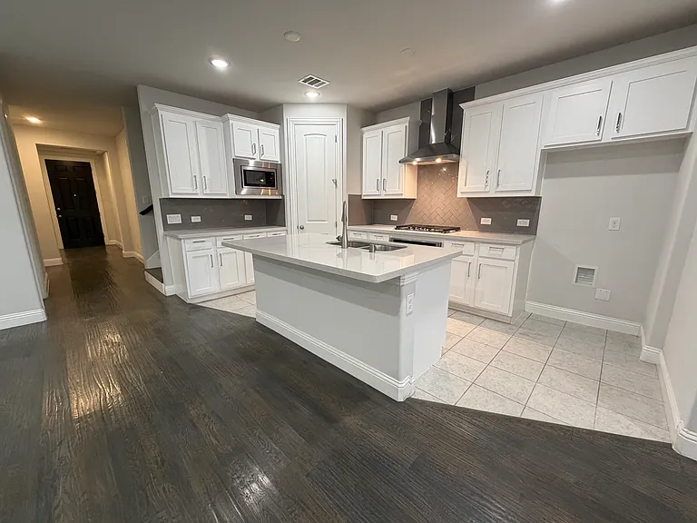 4721 Cash Dr — Photo 10