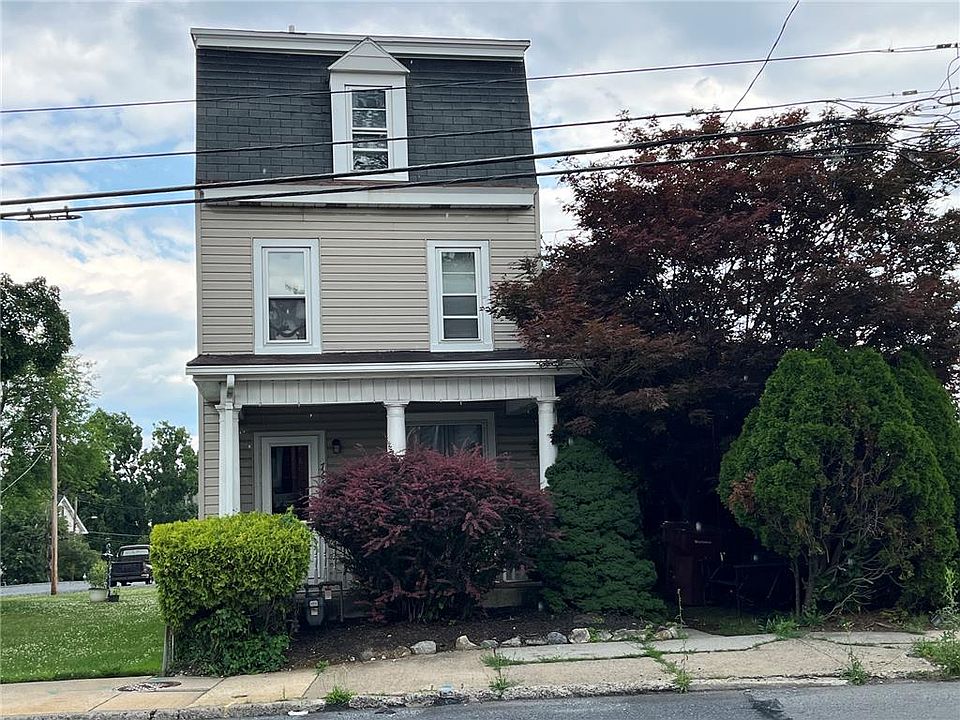1st image of 765 3rd St