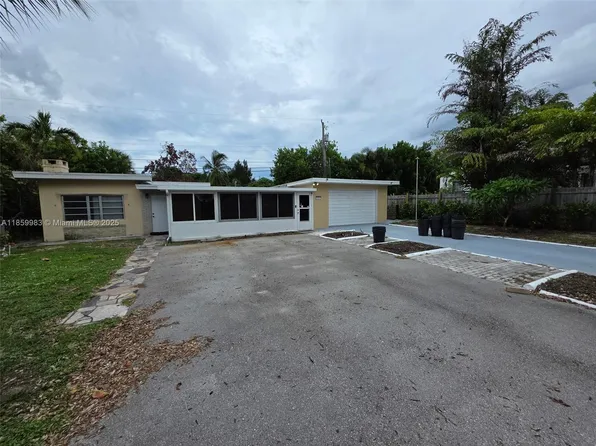 1891 Ridge Rd, North Palm Beach, FL 33408