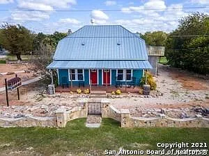 14254 State Highway 16 N — Photo 33