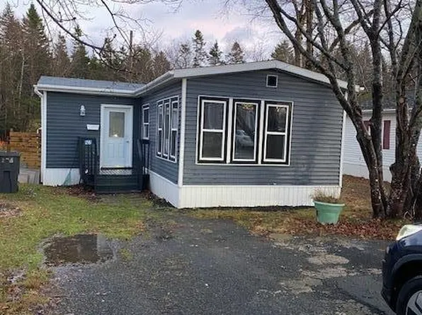 26 Elcona Ave, Middle Sackville, NS B4E 3B2