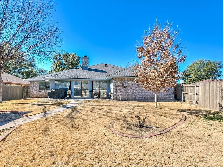 3438 Walnut Hill Dr — Photo 34