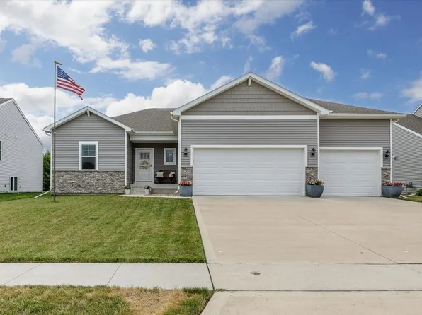 1204 Joshua Dr SE, Bondurant, IA 50035