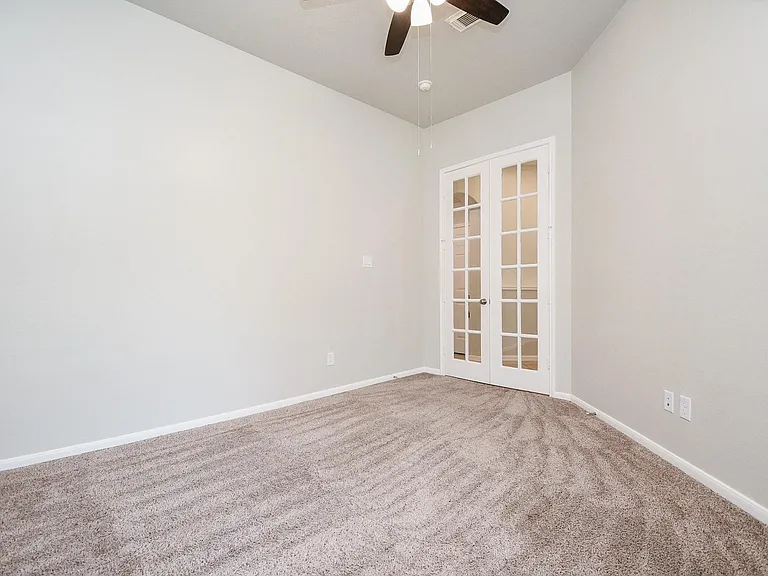 802 Childers Ct — Photo 39