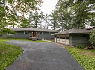 2169 River Forest Ln, Kronenwetter, WI 54455