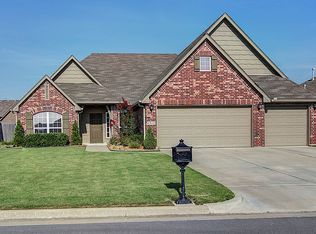 4912 S 189th Ave E, Tulsa, OK 74134