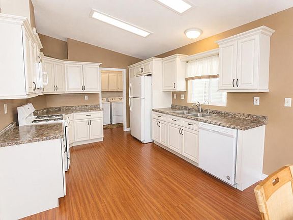 3rd image of 14777 Palm Dr Space 102
