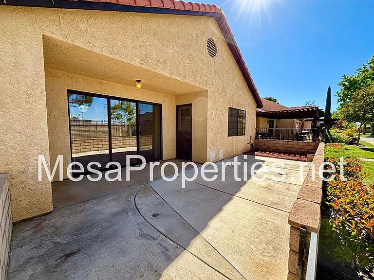 19182 Elm Dr — Photo 29
