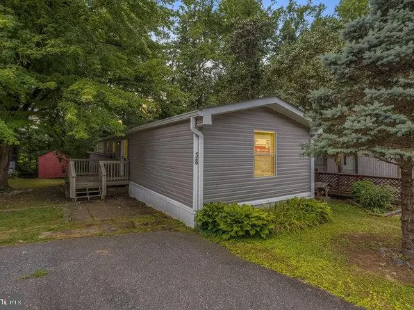 38 Serenity Ln, Stafford, VA 22554