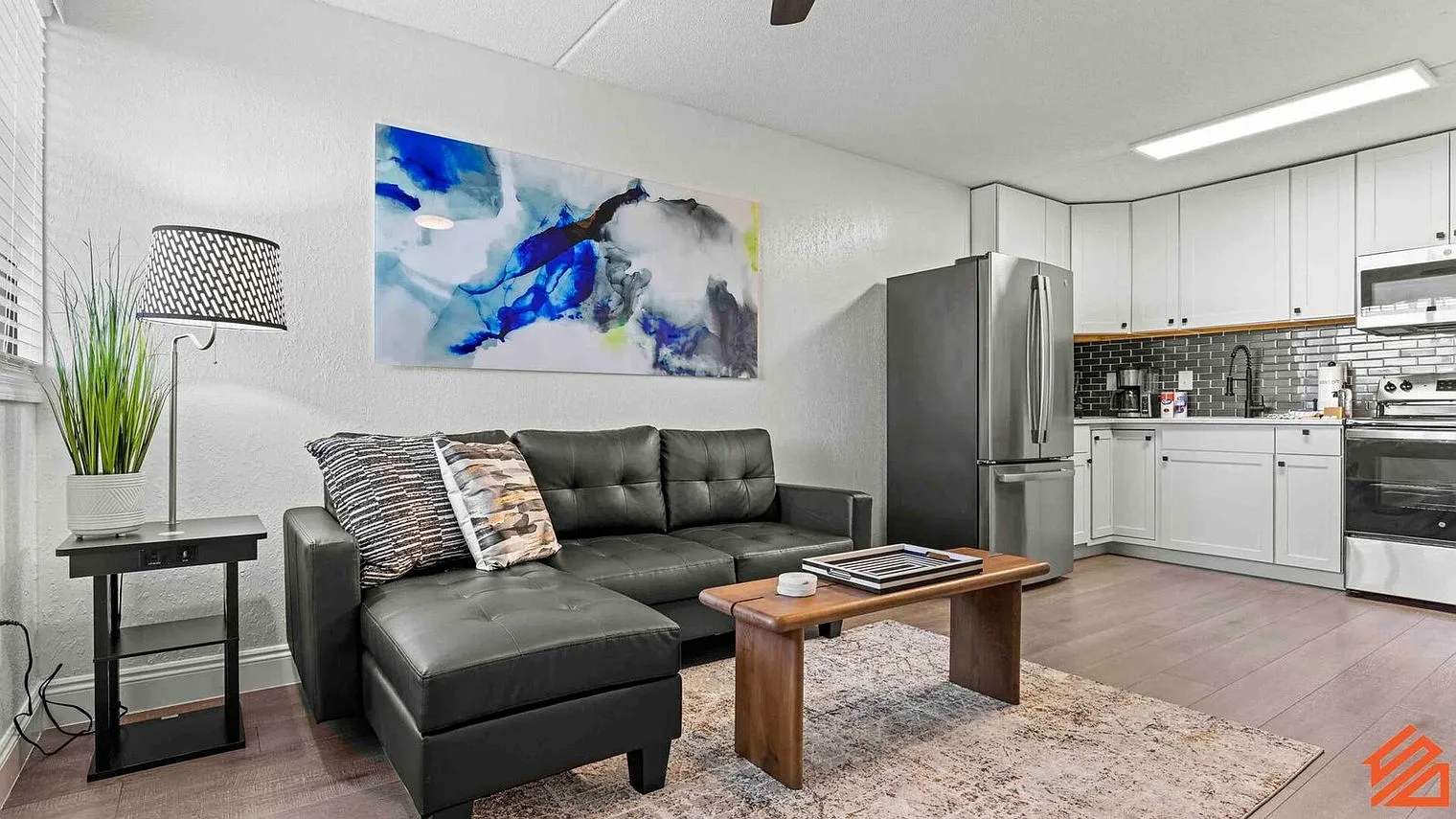 1 bed, 1.0 bath, 5801 sqft, $3,100 — Photo 1
