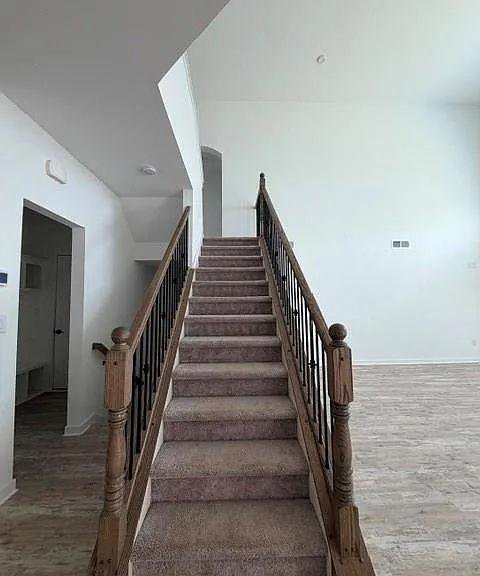 48 Candlewood Ln — Photo 8