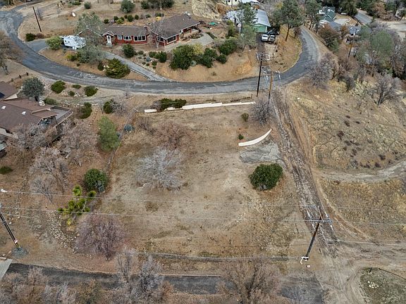 4th image of 131 Panorama Dr