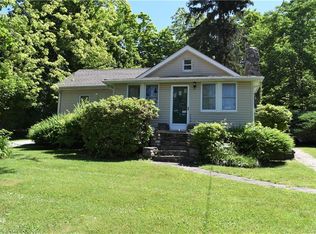 164 Shore Dr, New Windsor, NY 12553