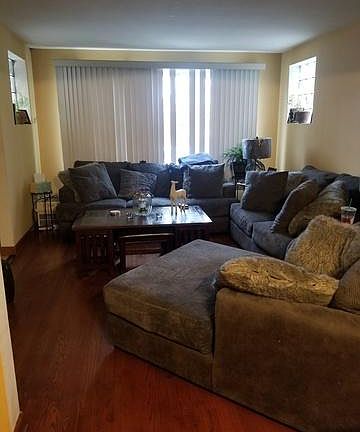 4th image of 3324 N Neenah Ave #1