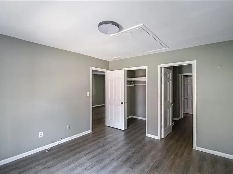 735 Oak Dr — Photo 9