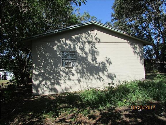 5th image of 1224 Carlton Ave