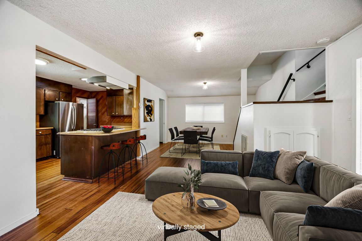 next background image