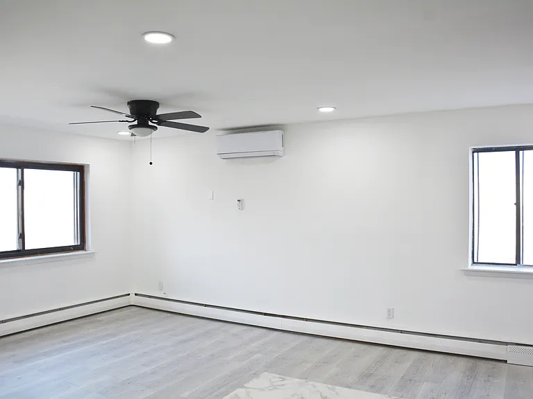 2350 Baldwin Ave #B — Photo 3