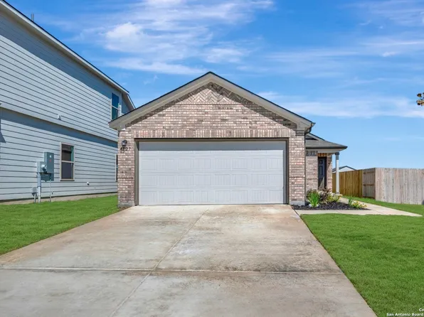 4327 Carlotta Drive, New Braunfels, TX 78130